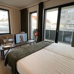 Apartment Theatre, Brno