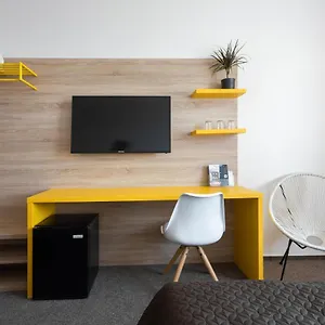 Hostel Brno, Modrice